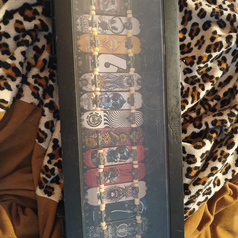 Colorful Mini Skateboard Collection - Picture 4 of 4
